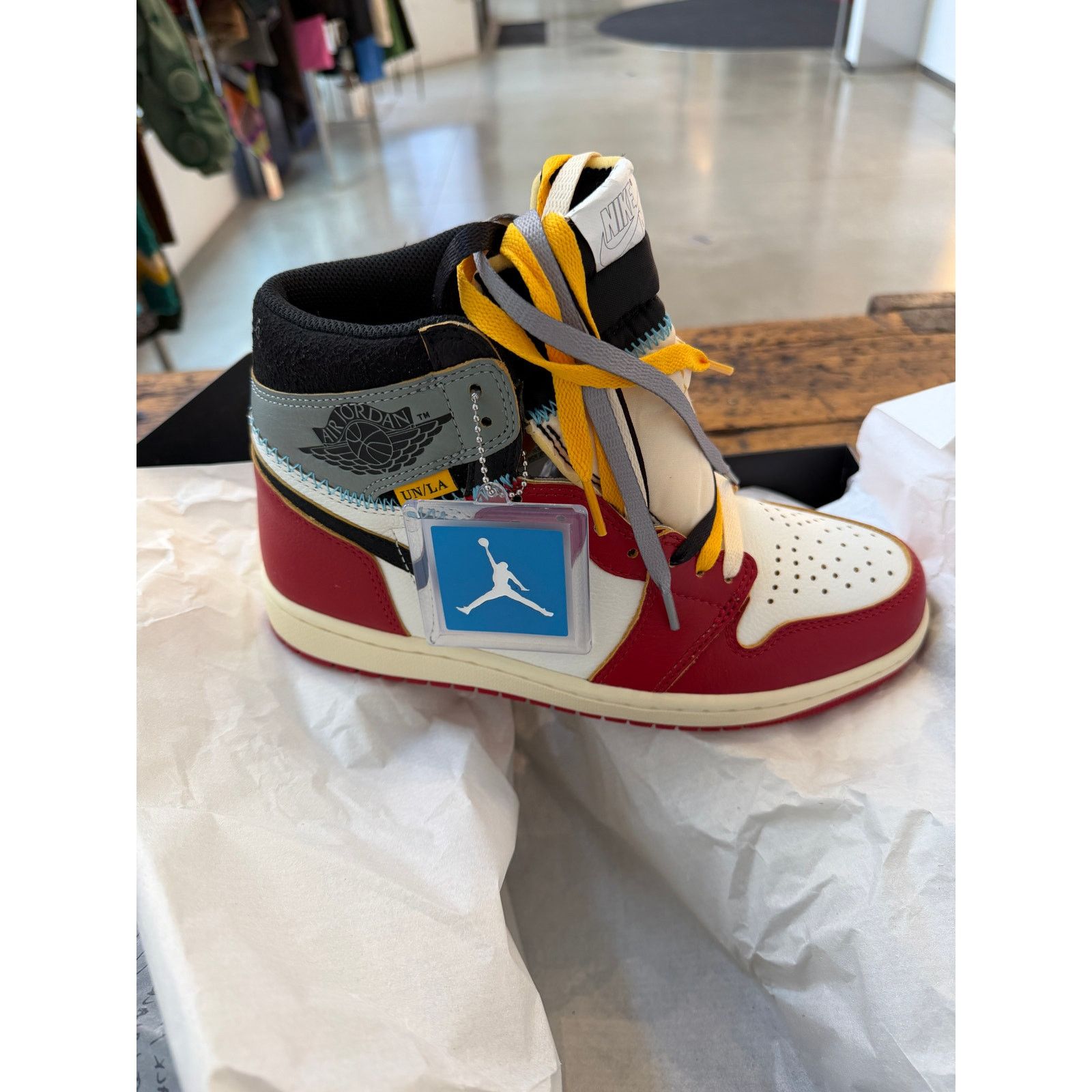 Jordan Brand × Union LA Union Jordan 1 Retro High OG SP Promo Sample Chicago Shadow Size US 8 / EU 41 - 3 Thumbnail