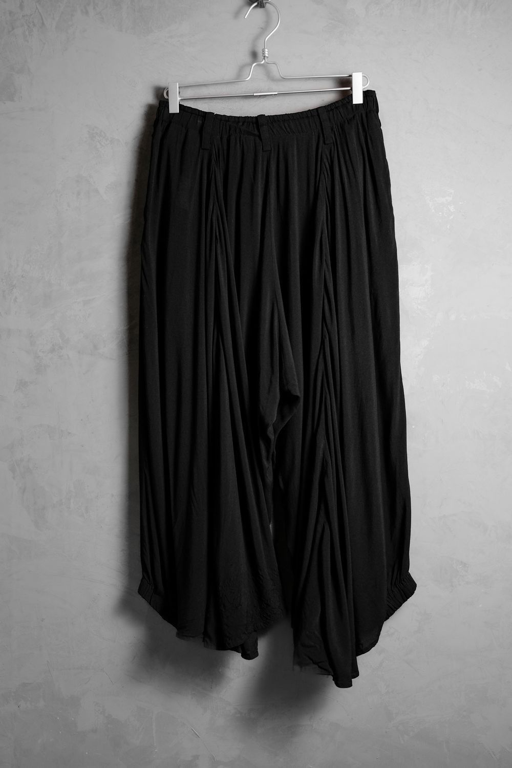 Yohji Yamamoto Yohji Yamamoto Pour Homme 18S/S Rayon Crow Pants Size US 30 / EU 46 - 4 Thumbnail