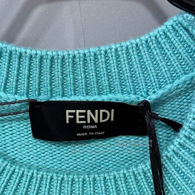 Fendi Fendi Patch Pocket Crewneck Sweater Size US S / EU 44-46 / 1 - 5 Thumbnail