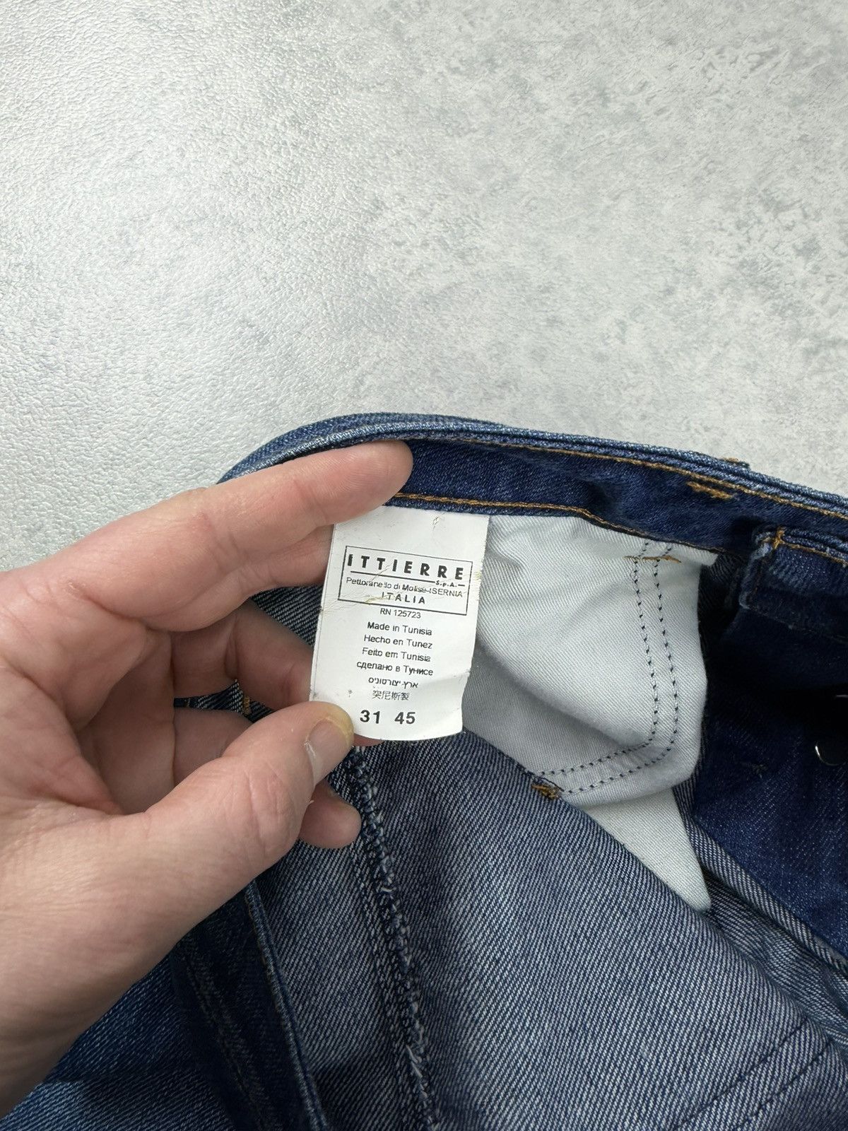 Versace Jeans Couture VJC Versace Jeans Couture Distressed Blue Denim Jeans Size US 31 - 13 Thumbnail