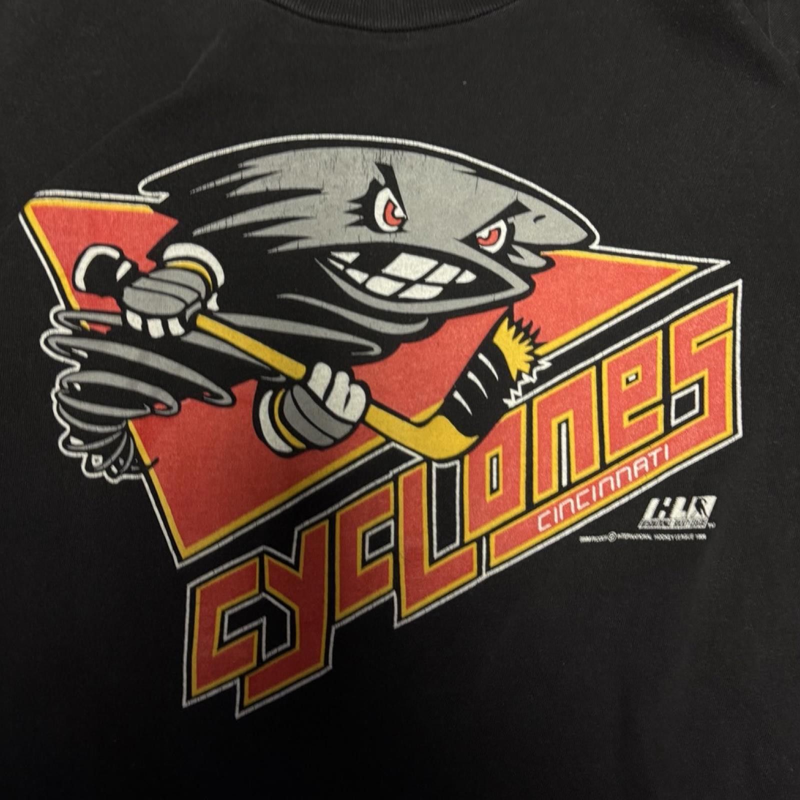 Designer Cincinnati Cyclones -- L -- Size US L / EU 52-54 / 3 - 2 Thumbnail