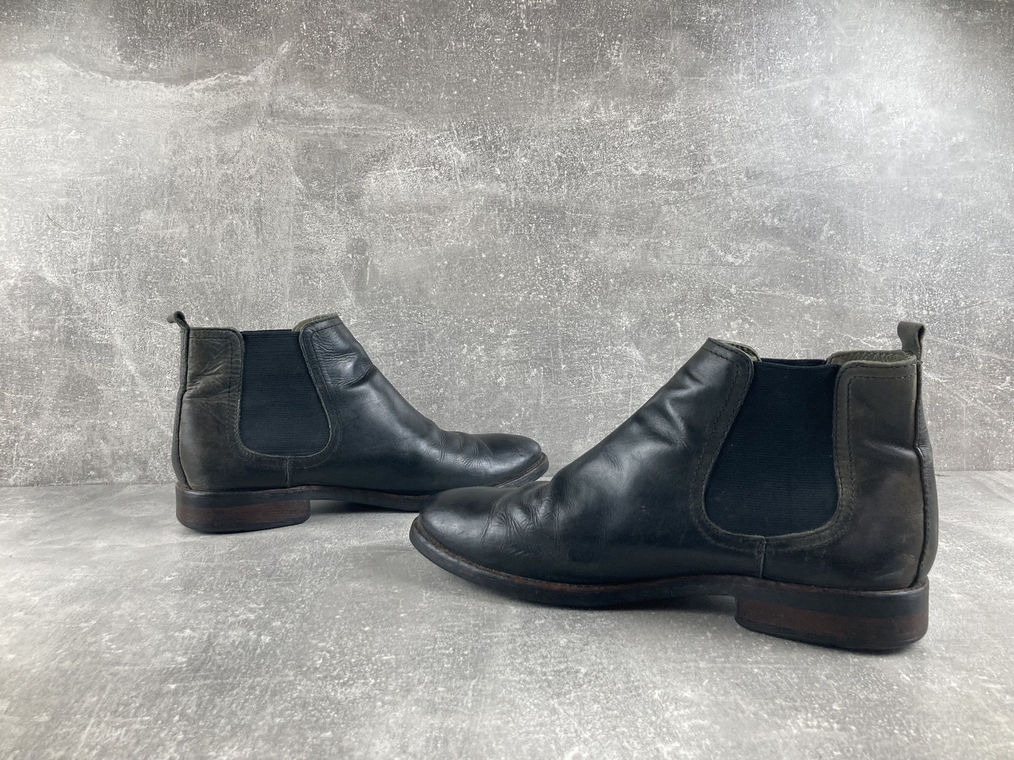 Base London Avant Garde italy leather chelsea guidi artisan boots Size US 9 / EU 42 - 5 Thumbnail