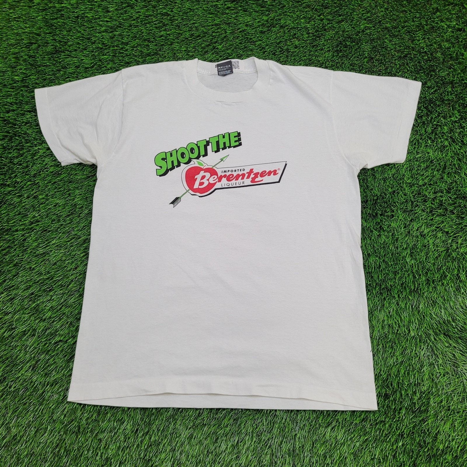 Vintage VTG Shoot The Berentzen Apple Liqueur Shirt M/L 21x27 USA Size US L / EU 52-54 / 3 - 1 Thumbnail