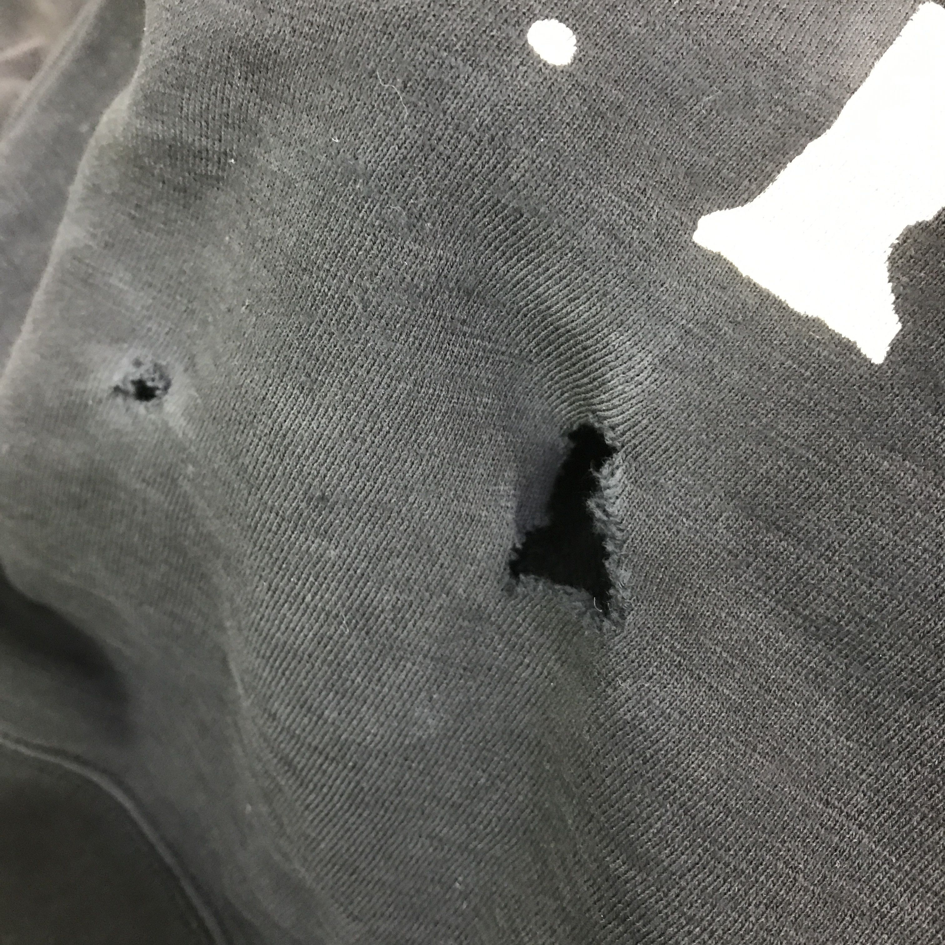 Japanese Brand T.F.O.A SKULL DISTRESSED HOODIES FADED K100B10 Size US M / EU 48-50 / 2 - 11 Thumbnail