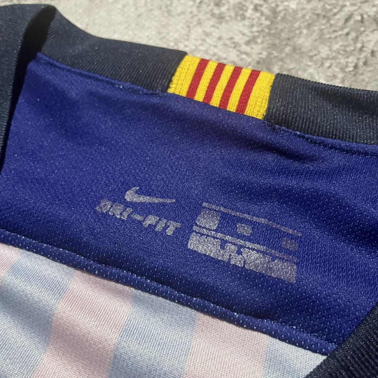 Other Barcelona 2018-2019 Jersey Home Shirt Nike Messi #10 Size US XL / EU 56 / 4 - 9 Thumbnail