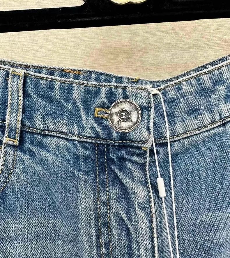 Chanel Chanel 23B three-dimensional cut wide-leg jeans Size 24" / US 00 / IT 34 - 4 Thumbnail