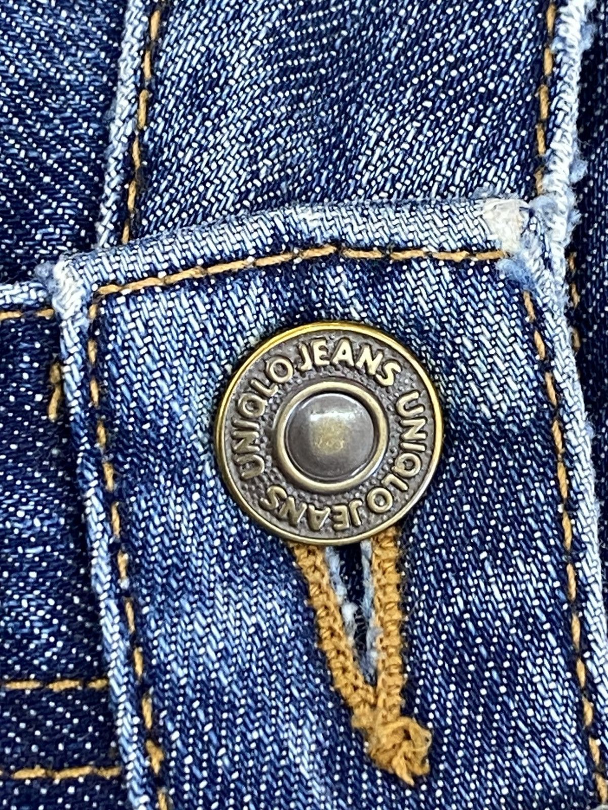 Uniqlo Uniqlo Japanese Brand Flare Blue Wash Style Jeans Size US 27 - 9 Thumbnail