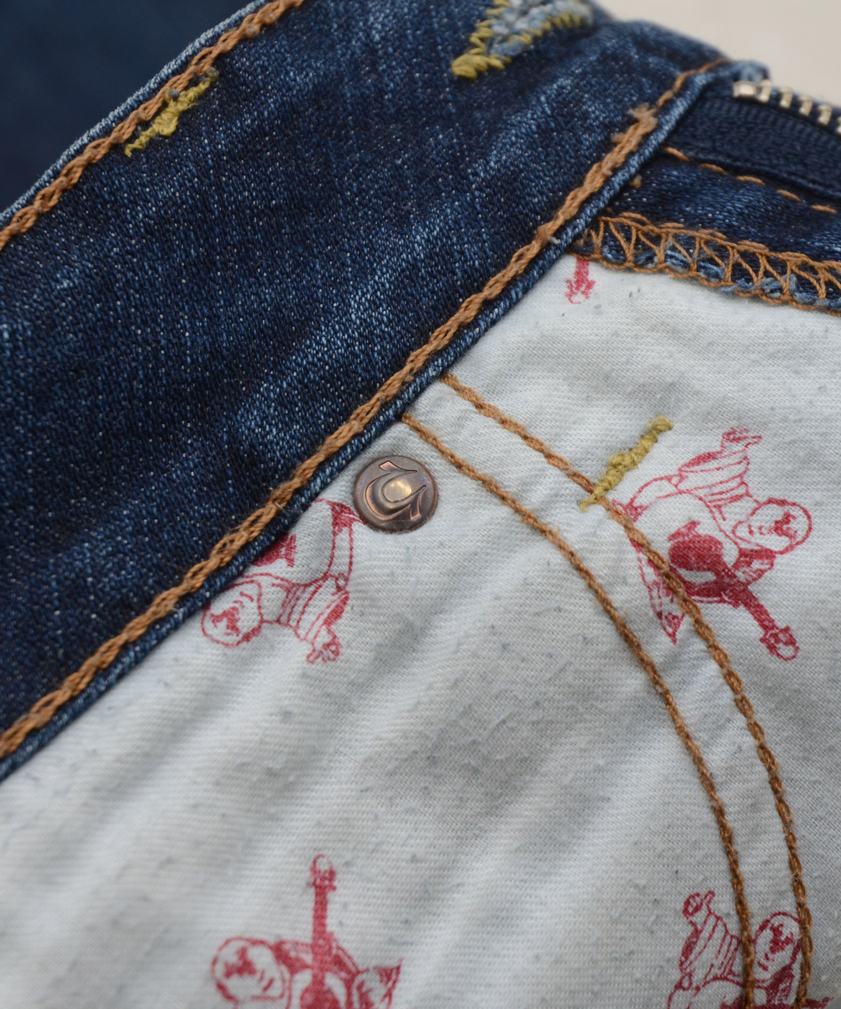 True Religion × Vintage Y2k Low Rise Crazy Skinny True Religion Golden Edition USA Size 28" / US 6 / IT 42 - 15 Thumbnail