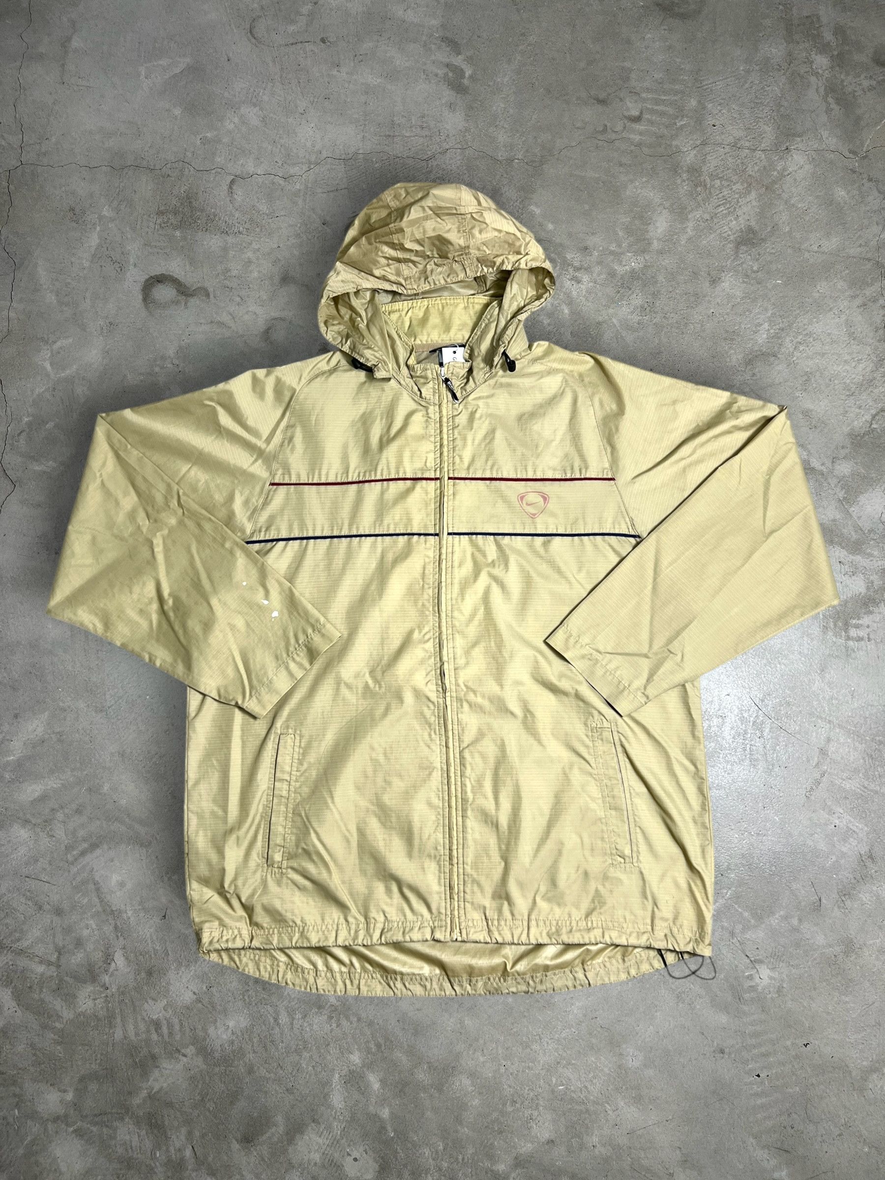 Nike Vintage NIKE Windbreaker Jacket (XL) JKA195 Size US XL / EU 56 / 4 - 1 Thumbnail