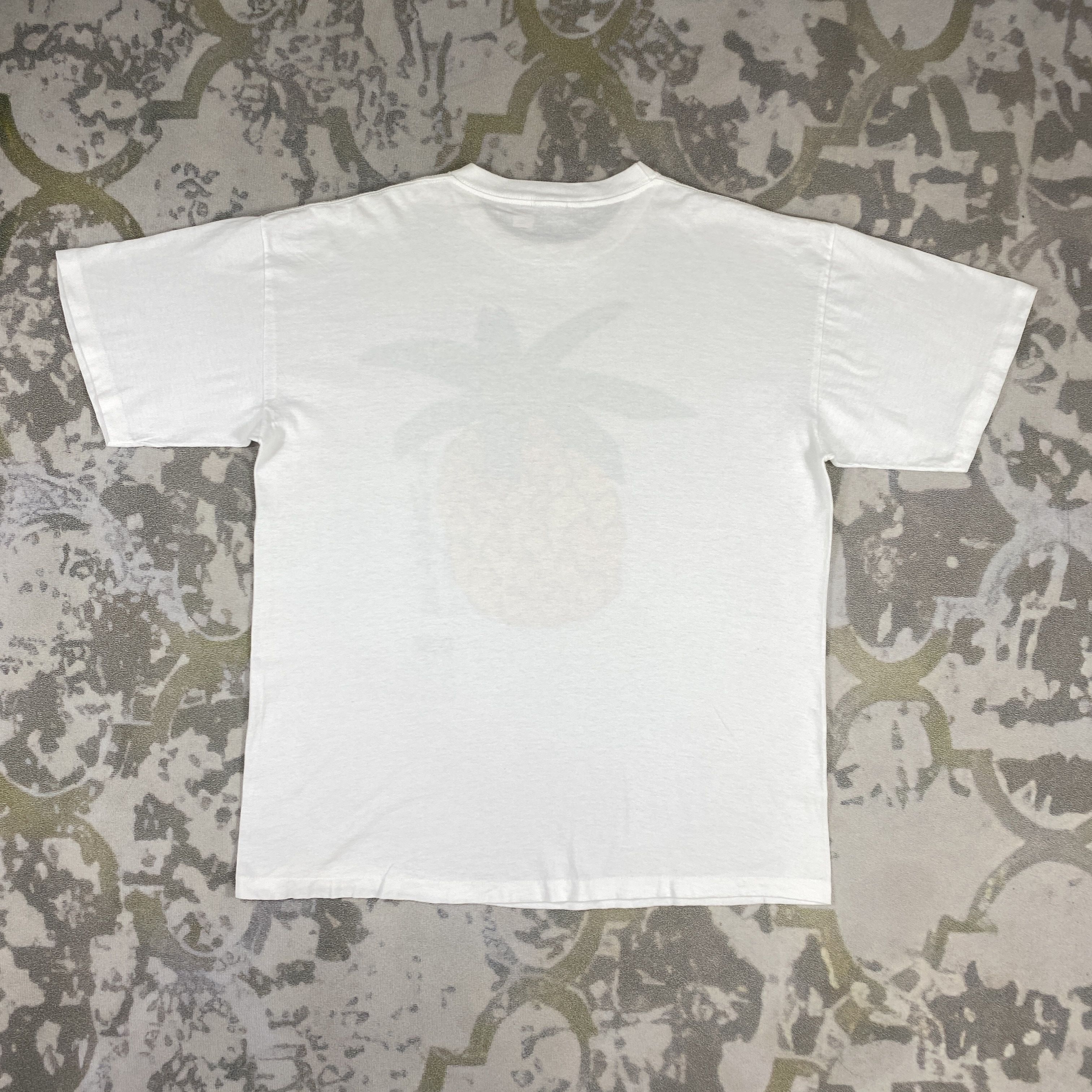 Vintage Vintage Art Pineapple T-shirt - L067 Size US XL / EU 56 / 4 - 2 Thumbnail