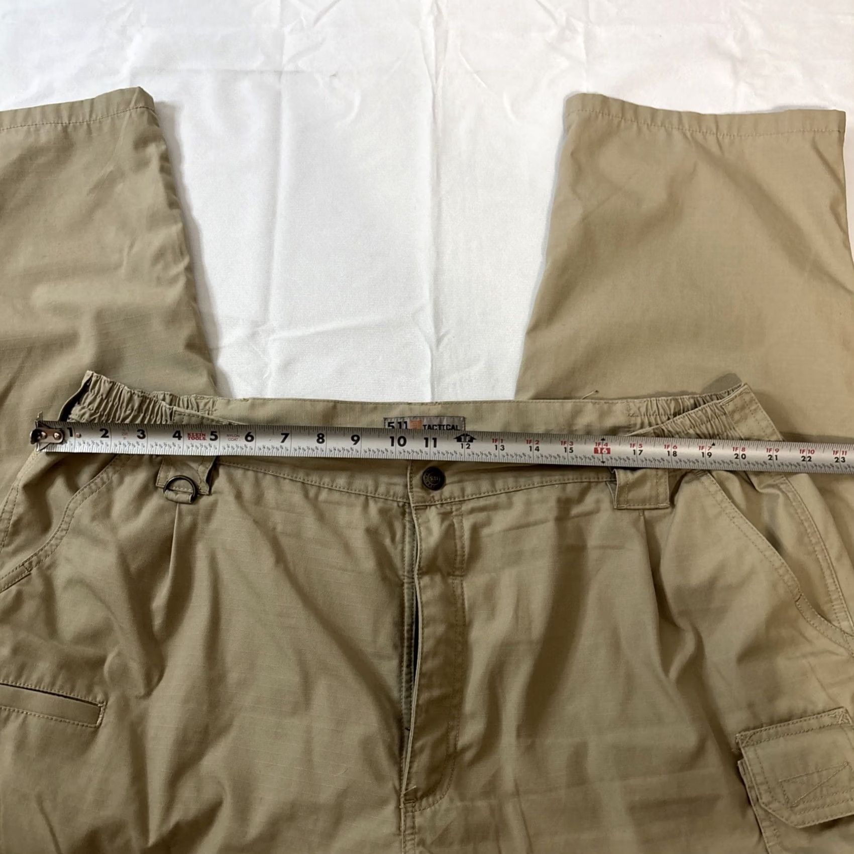 Vintage VINTAGE 5.11 Tactical Pants Mens 44x32 Beige Utility Combat Workwear Size US 44 / EU 60 - 4 Thumbnail