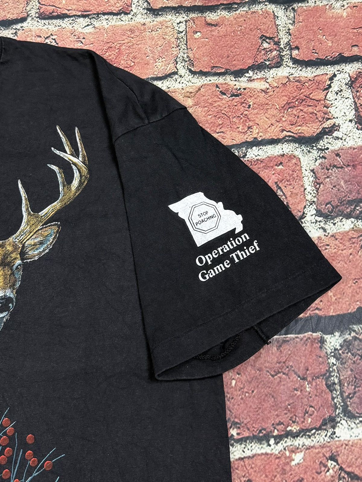 Hanes Vintage Buck DEER Single Stitch T-Shirt Game Thief Poachers Size US XL / EU 56 / 4 - 5 Thumbnail