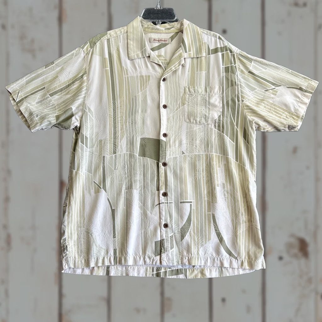 Tommy Bahama VINTAGE Tommy Bahama Shirt? Size US L / EU 52-54 / 3 - 1 Thumbnail