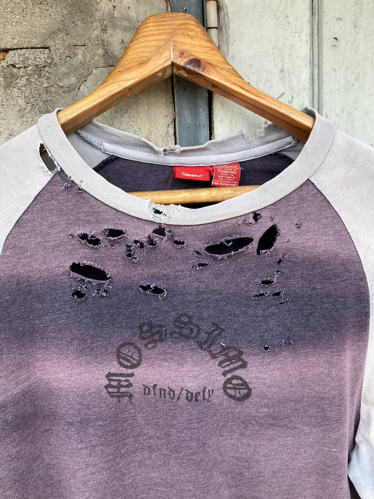Designer × Fadeless It faded because I broke it. Size US S / EU 44-46 / 1 - 3 Thumbnail