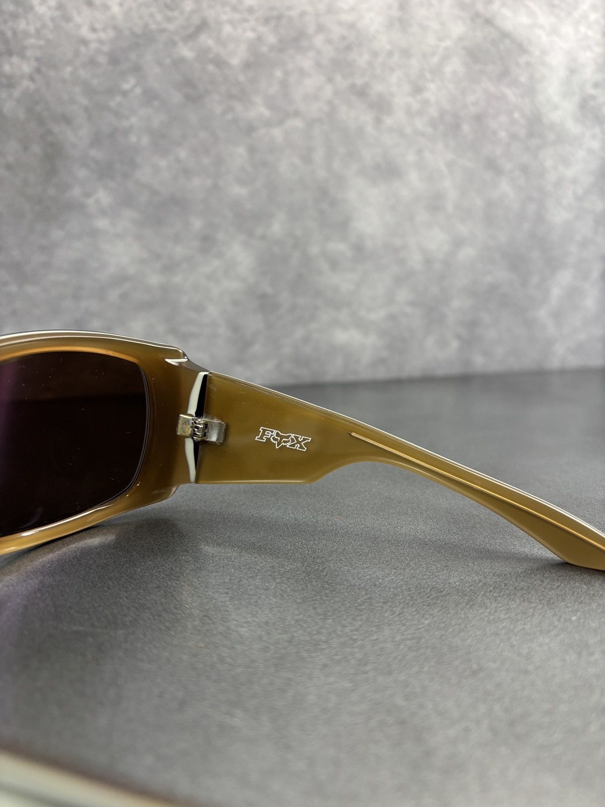 Fox Racing × Oakley 2007 Oakley Fox Racing Sunglasses The Story 2000s Fox Head Size ONE SIZE - 10 Thumbnail
