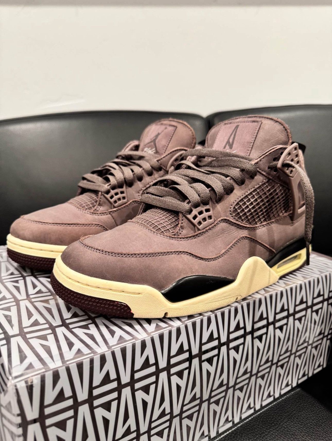 Jordan Brand A Ma Maniere Jordan 4 Size US 11 / EU 44 - 1 Thumbnail