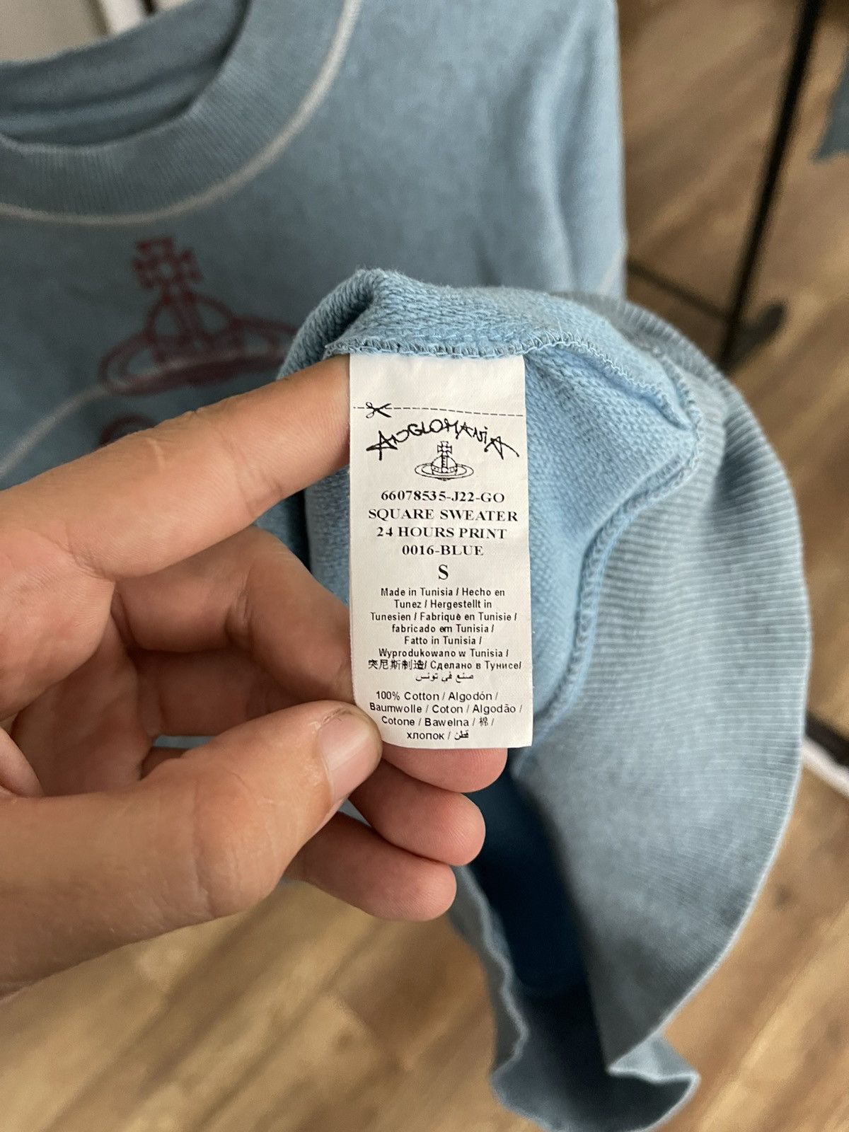 Vivienne Westwood Vivienne Westwood Square Sweatshirt Open 24 Hours Crewneck Size US S / EU 44-46 / 1 - 15 Thumbnail