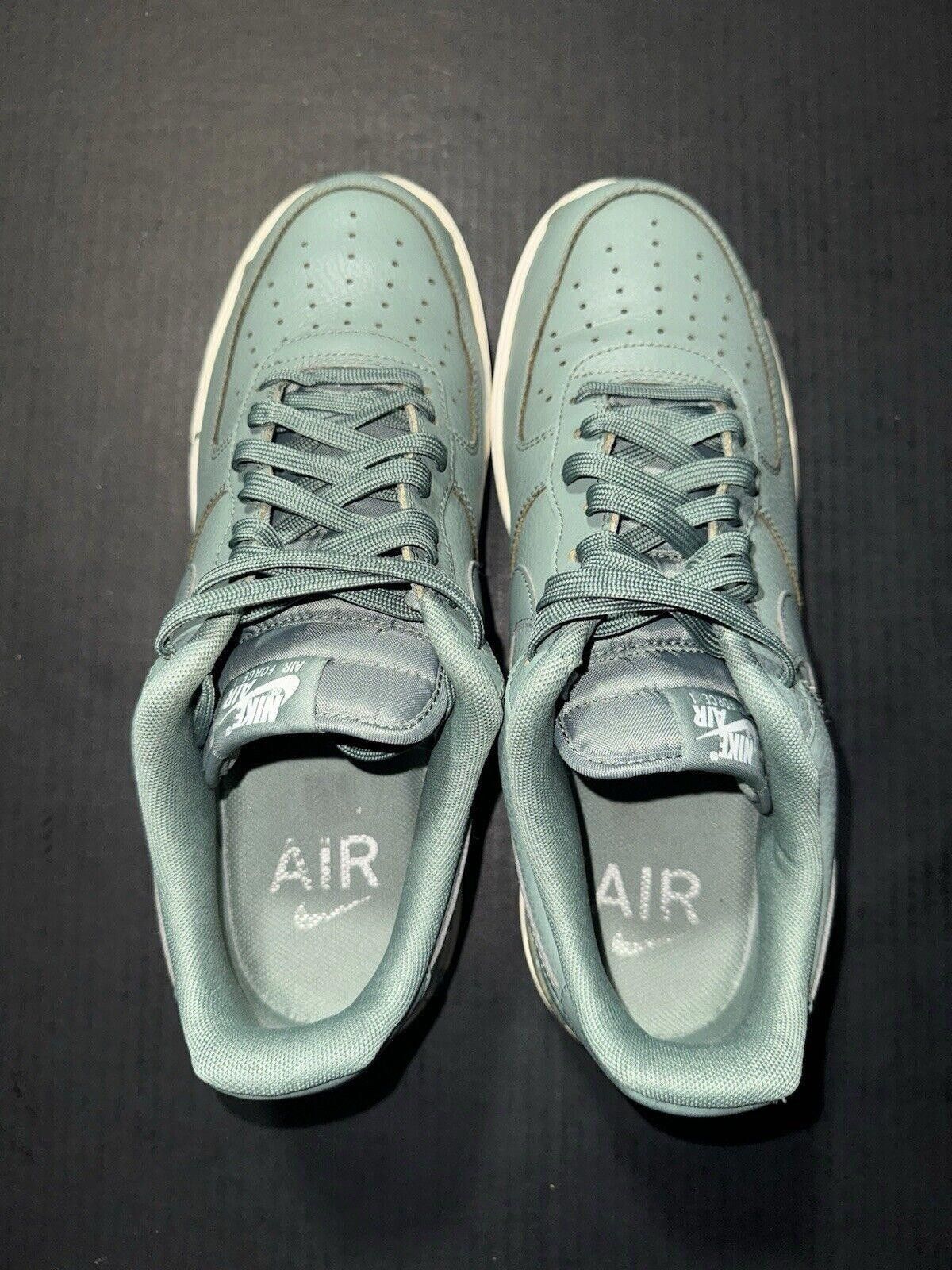 Nike Nike Men's Air Force 1 Low Green Marble AJ9507-300 Sz 11.5 Size US 11.5 / EU 44-45 - 9 Thumbnail