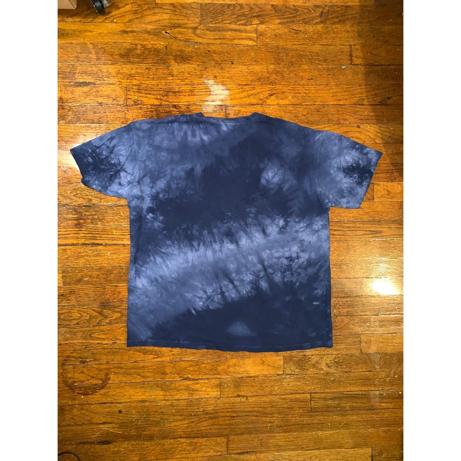 The Mountain 2004 The Mountain Russ Docken Wolf T Shirt USA Tie Dye L Size US L / EU 52-54 / 3 - 3 Thumbnail