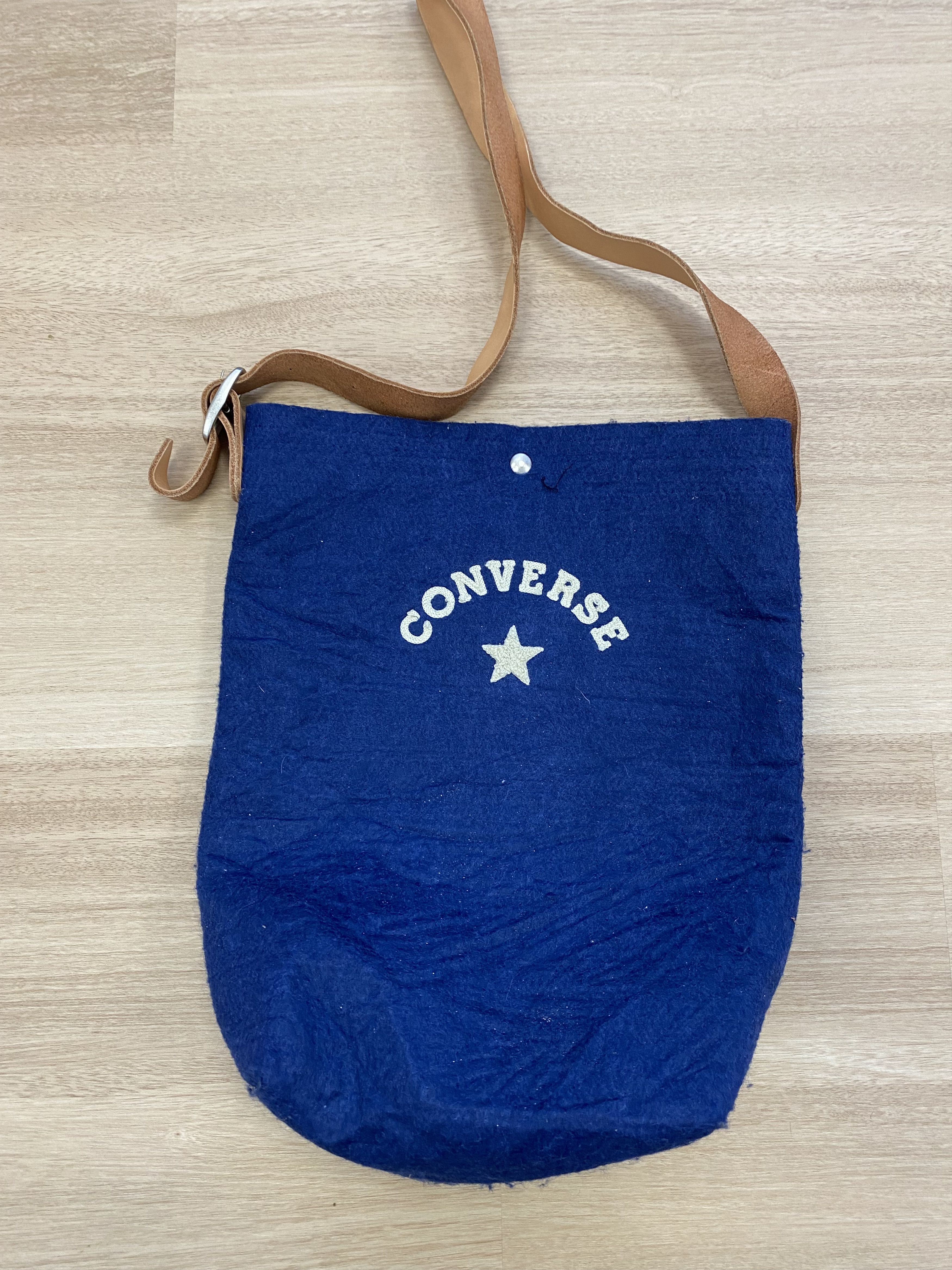 Converse converse bag rare strap leather Size ONE SIZE - 1 Thumbnail