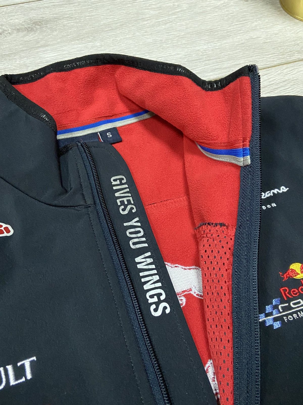 Pepe Jeans Pirelli RED BULL RACING TEAM PEPE JEANS jacket softshell zip Size US S / EU 44-46 / 1 - 5 Thumbnail