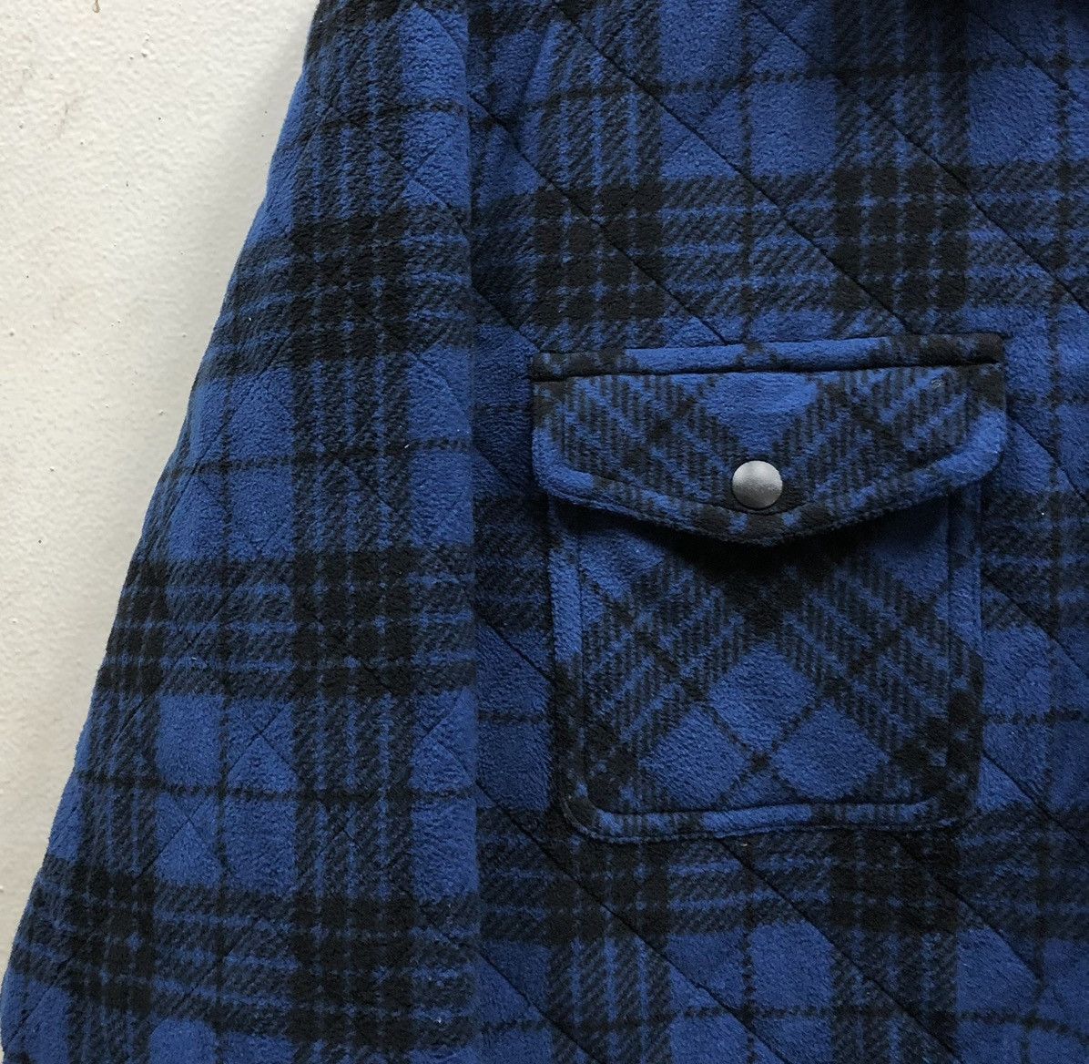 Uniqlo Uniqlo Flanel Checked Lined Quilted Shirt Jacket Size US XL / EU 56 / 4 - 9 Thumbnail
