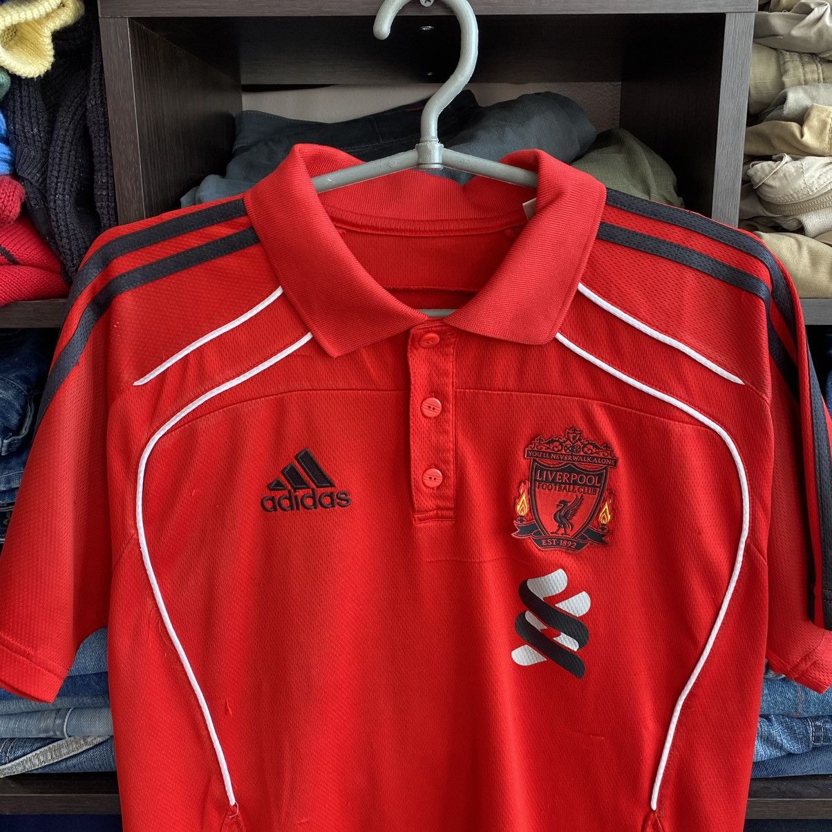 Adidas Vintage Adidas Liverpool 2010 Soccer Team jersey Size US S / EU 44-46 / 1 - 2 Thumbnail