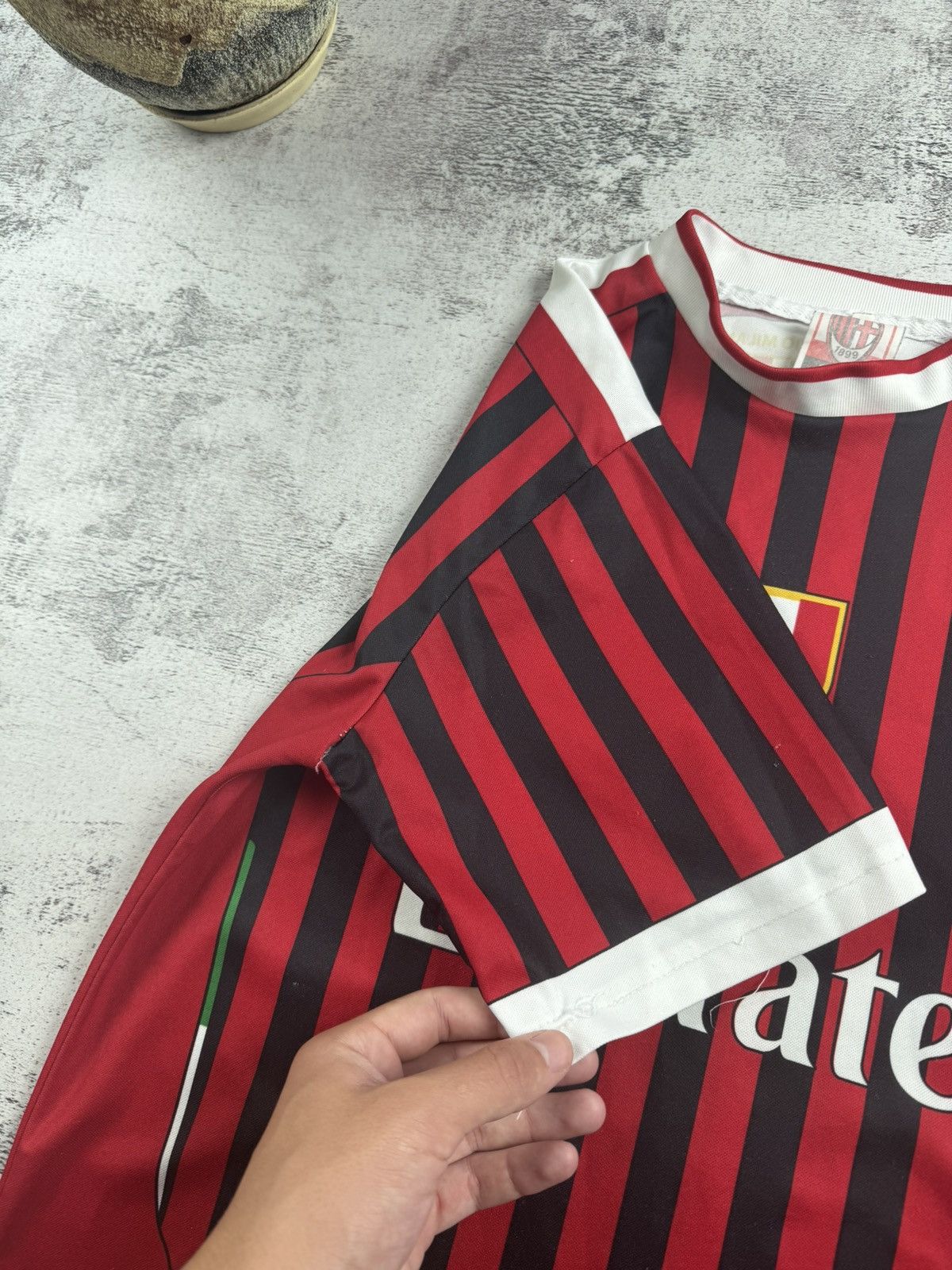 Vintage Milan Vintage Robinho Retro 2011 2012 Football Shirt Soccer Jersey T Shirt Tee Size US S / EU 44-46 / 1 - 11 Thumbnail