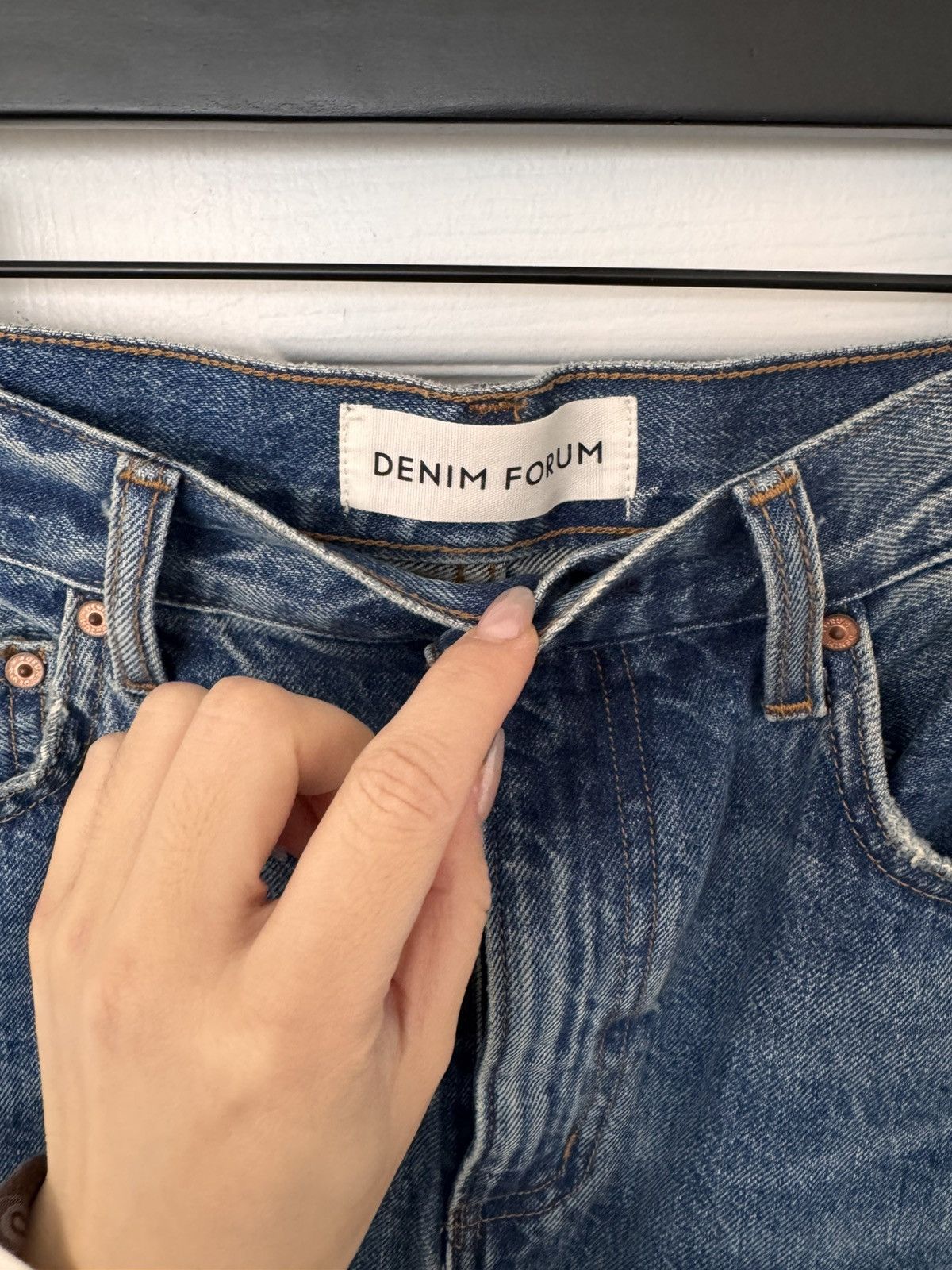 Aritzia Aritzia denim forum the coco maxi denim skirt size 26 Size 26" / US 2 / IT 38 - 3 Thumbnail