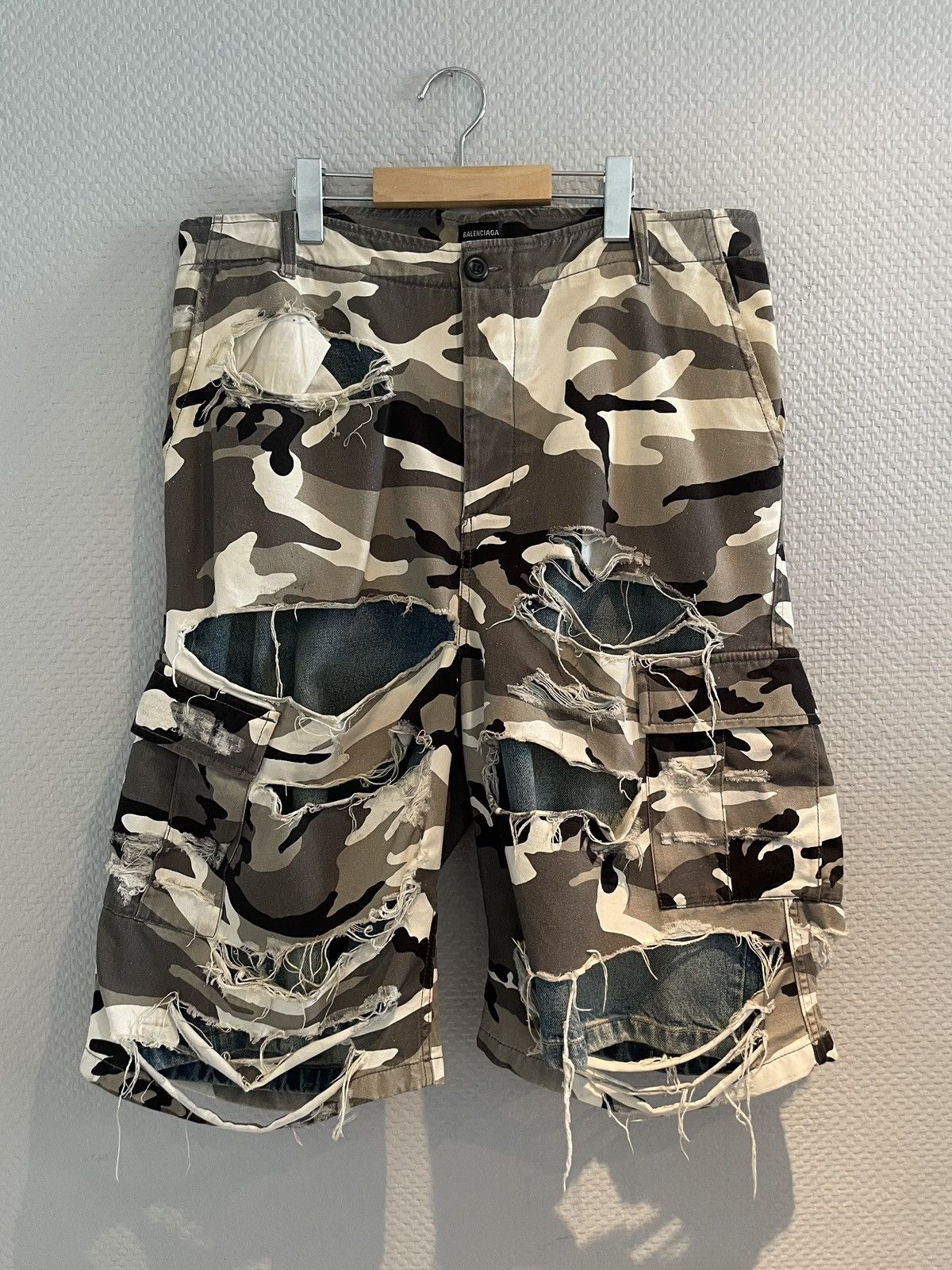 balanciaga似　camo baggy shorts カモショーツ balanciaga似 camo baggy shorts カモショーツ