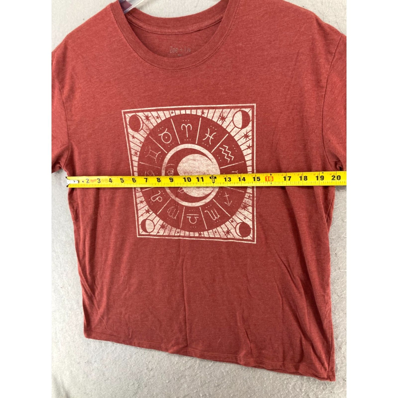 Vintage Zoe Liv Womens TShirt XL Red Zodiac Boho Celestial Moon Graphic Print Crew Neck Short Sleeve Casual Jersey Cotton Vintage No Size XL / US 12-14 / IT 48-50 - 2 Thumbnail