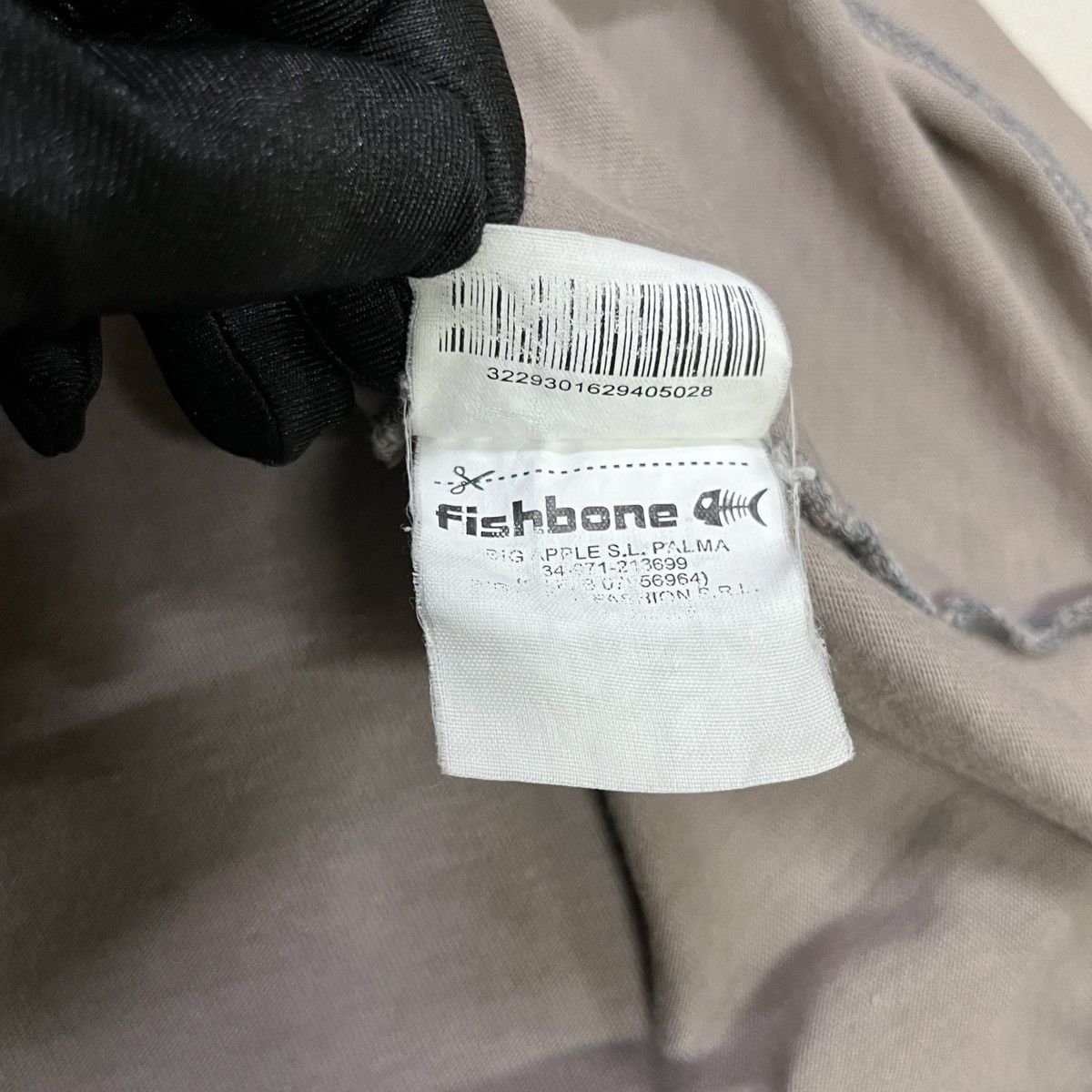 Vintage Vintage Fishbone Skateboard T Shirt Size US S / EU 44-46 / 1 - 9 Thumbnail