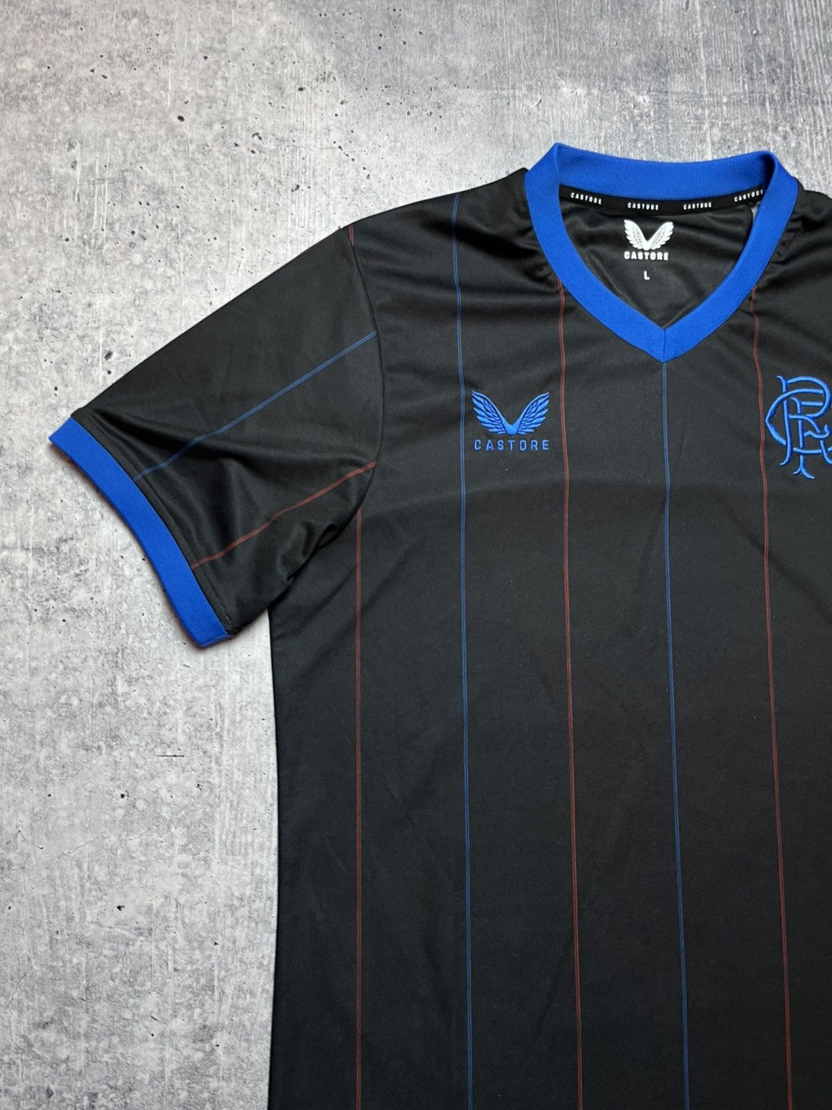 Castore RANGERS JERSEY FOURTH FOOTBALL SHIRT 2022 - 2023 MEN sz L Size US L / EU 52-54 / 3 - 2 Thumbnail