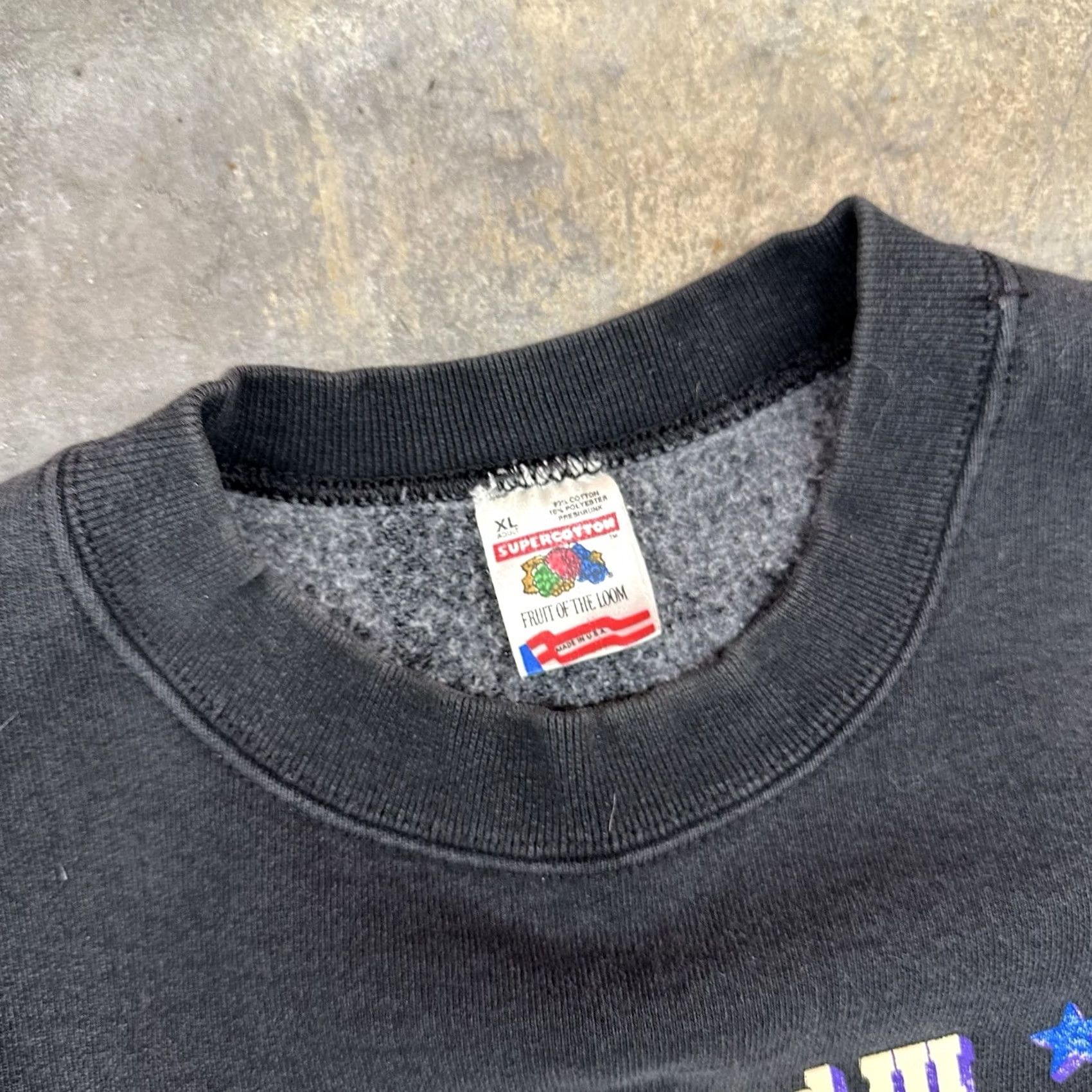 Fruit Of The Loom VINTAGE Schutzhund III National Championship Sweatshirt Black XL Fruit of the Loom Men Cotton Graphic Print 90s USA Retro Dogs Gun USA Size US XL / EU 56 / 4 - 2 Thumbnail