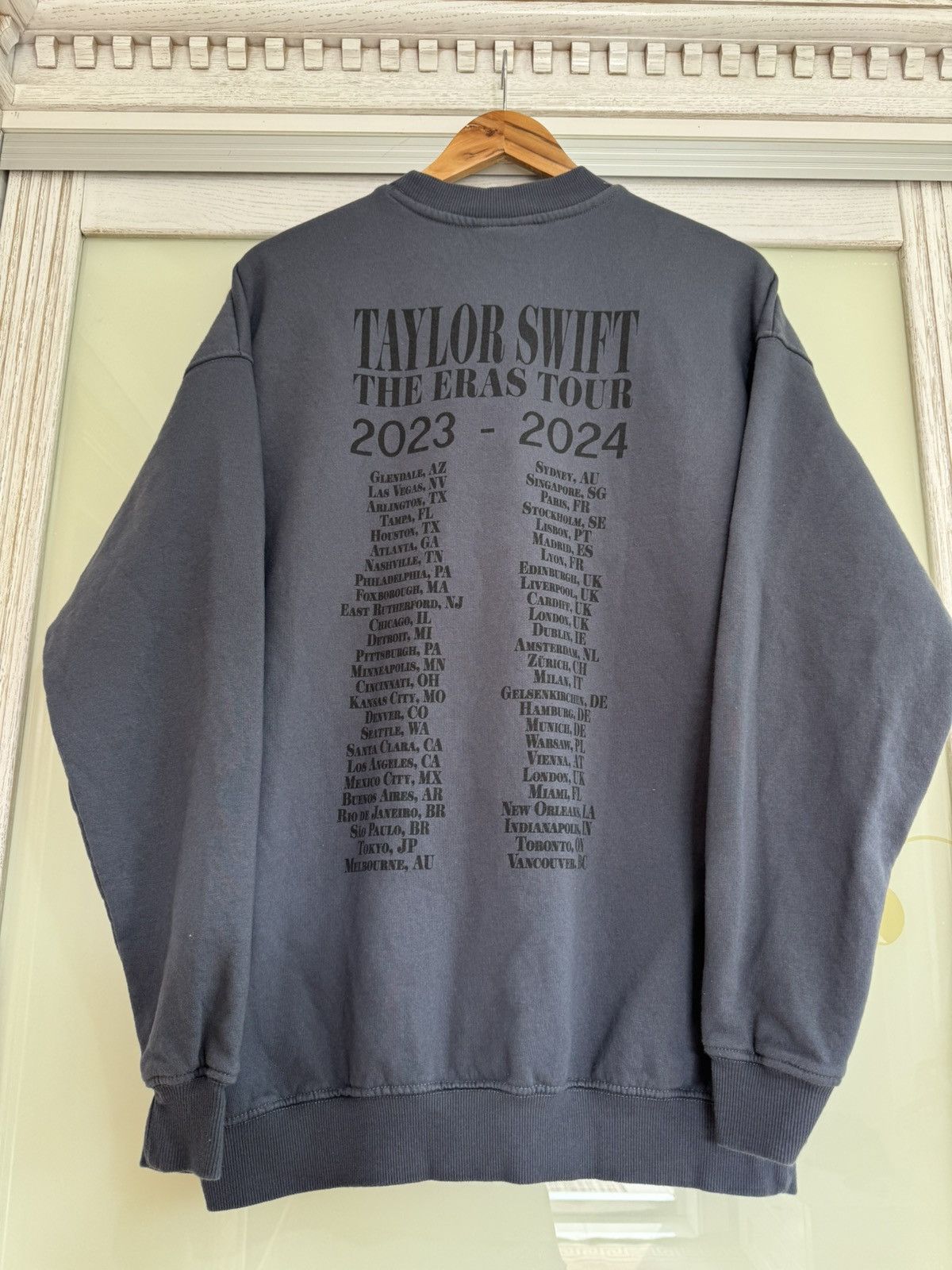 Band Tees 2024 Limited Edition Taylor Swift The Eras Tour Crewneck Size US S / EU 44-46 / 1 - 10 Thumbnail