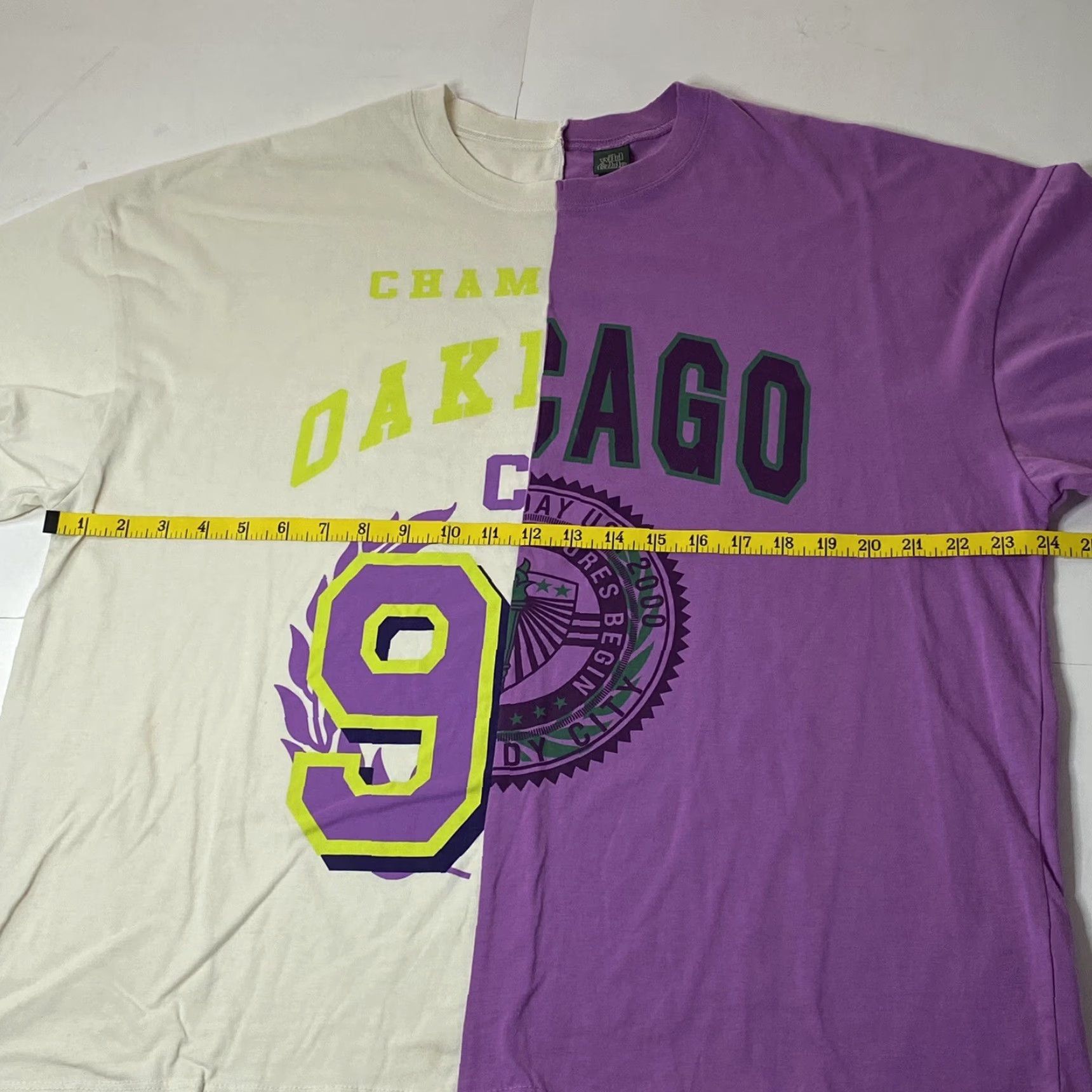 Vintage VINTAGE NBA T Shirt LA Lakers / Chicago Bulls Mixed Split Tee RARE Size XS / US 0-2 / IT 36-38 - 7 Thumbnail