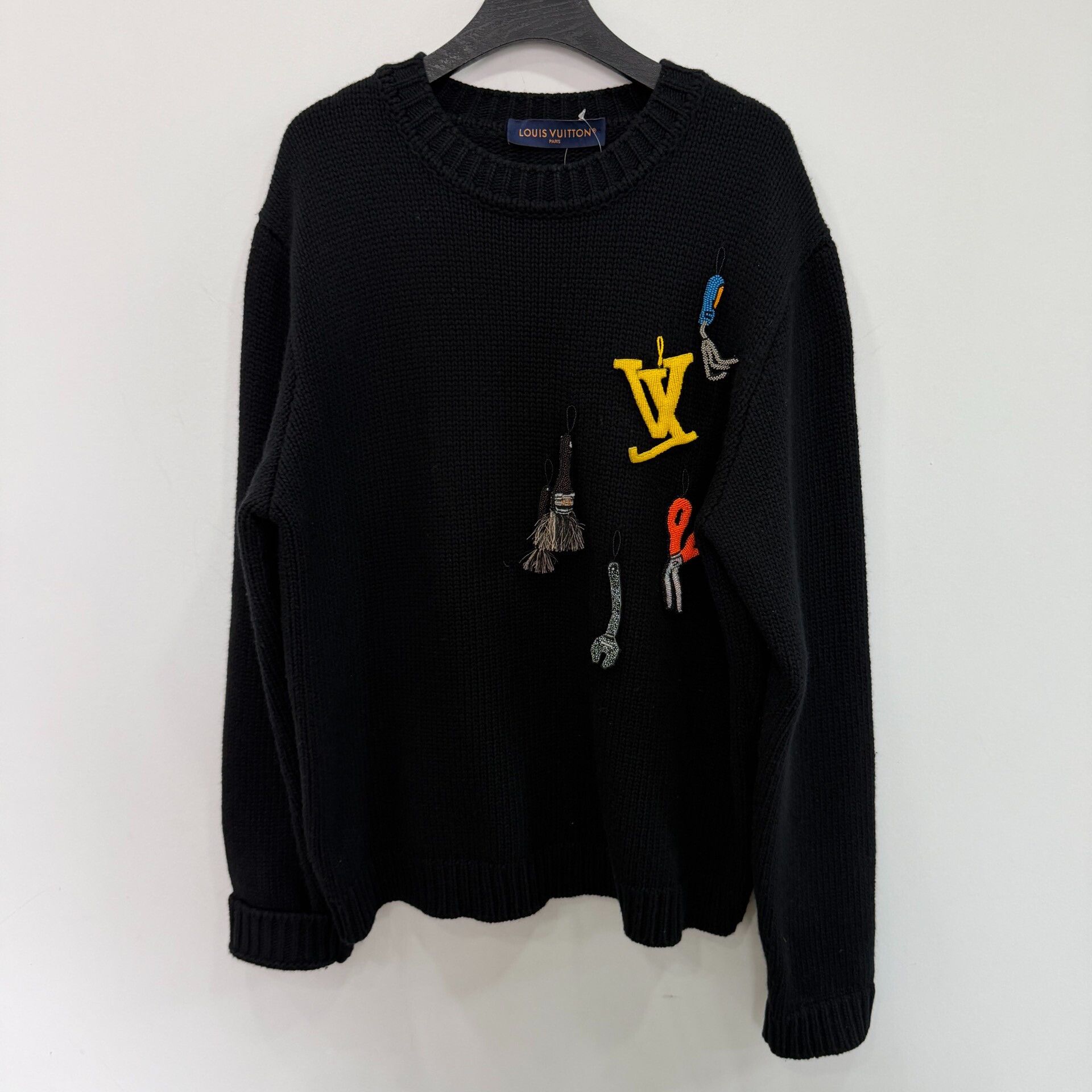 Louis Vuitton Louis Vuitton Retro Sweater M Women Size M / US 6-8 / IT 42-44 - 1 Thumbnail