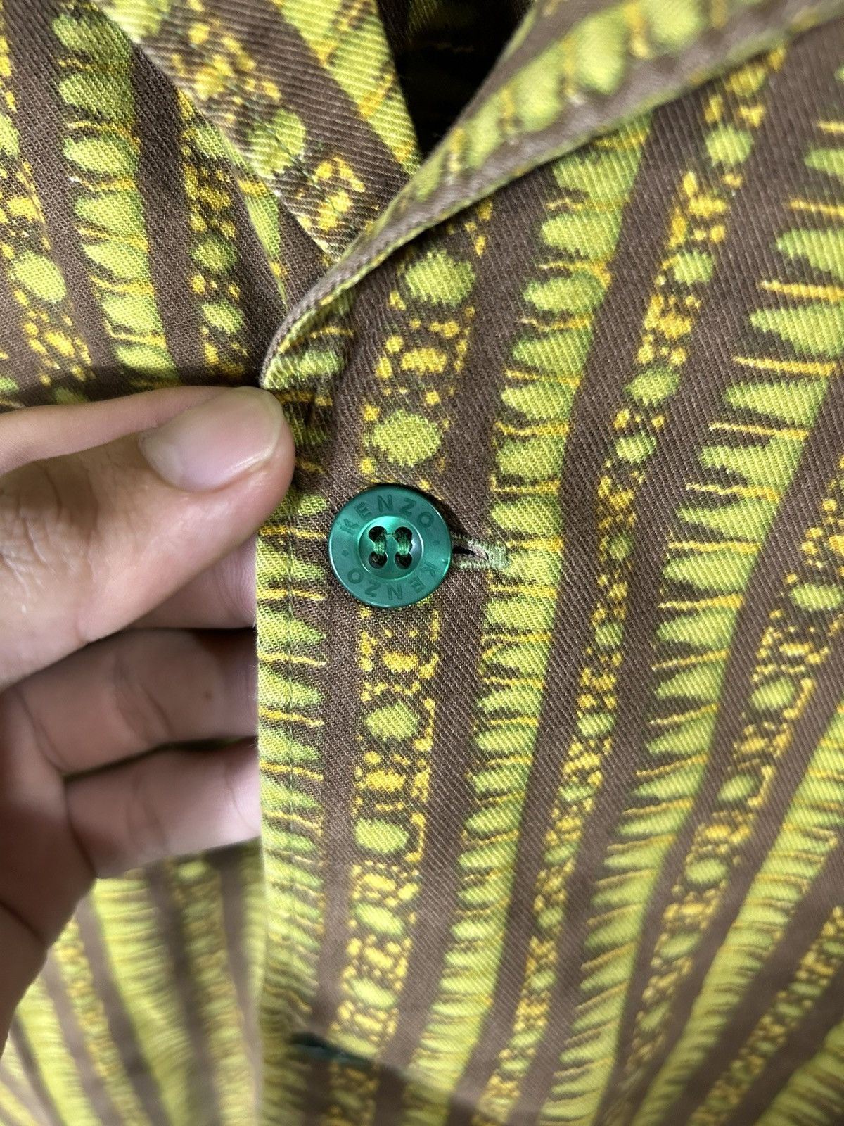 Japanese Brand × Kenzo × Vintage Rare Vintage Kenzo Design Buttons Shirt Size US L / EU 52-54 / 3 - 4 Thumbnail