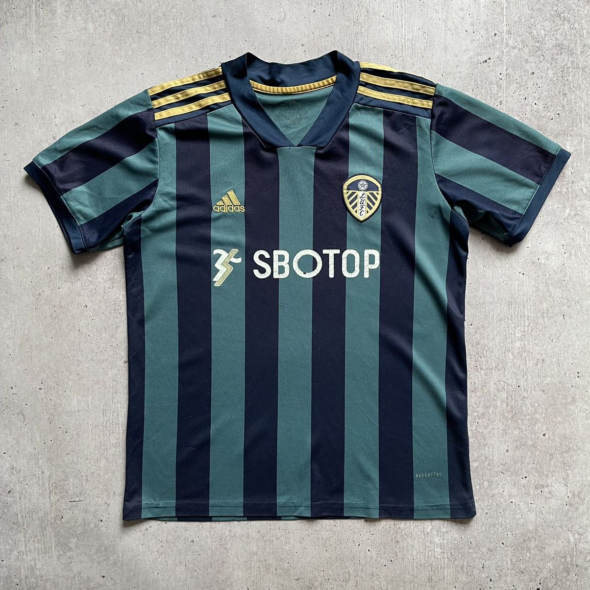 Adidas ADIDAS LEEDS UNITED LUFC SOCCER JERSEY Y2K HOME Size US S / EU 44-46 / 1 - 1 Thumbnail