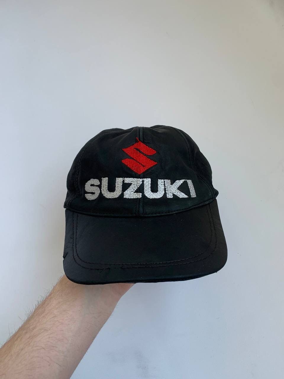 Vintage Suzuki Leather Cap Hat Vintage 1990s Black Size ONE SIZE - 1 Thumbnail