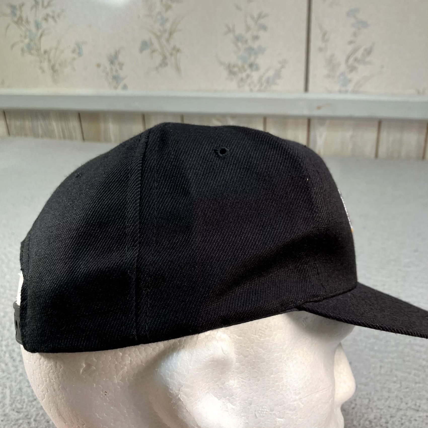 MLB VINTAGE Pittsburgh Pirates Hat Cap Snap Back Mens One Size Black Script MLB Cap Baseball City 90s Nissin Cap Size ONE SIZE - 6 Thumbnail