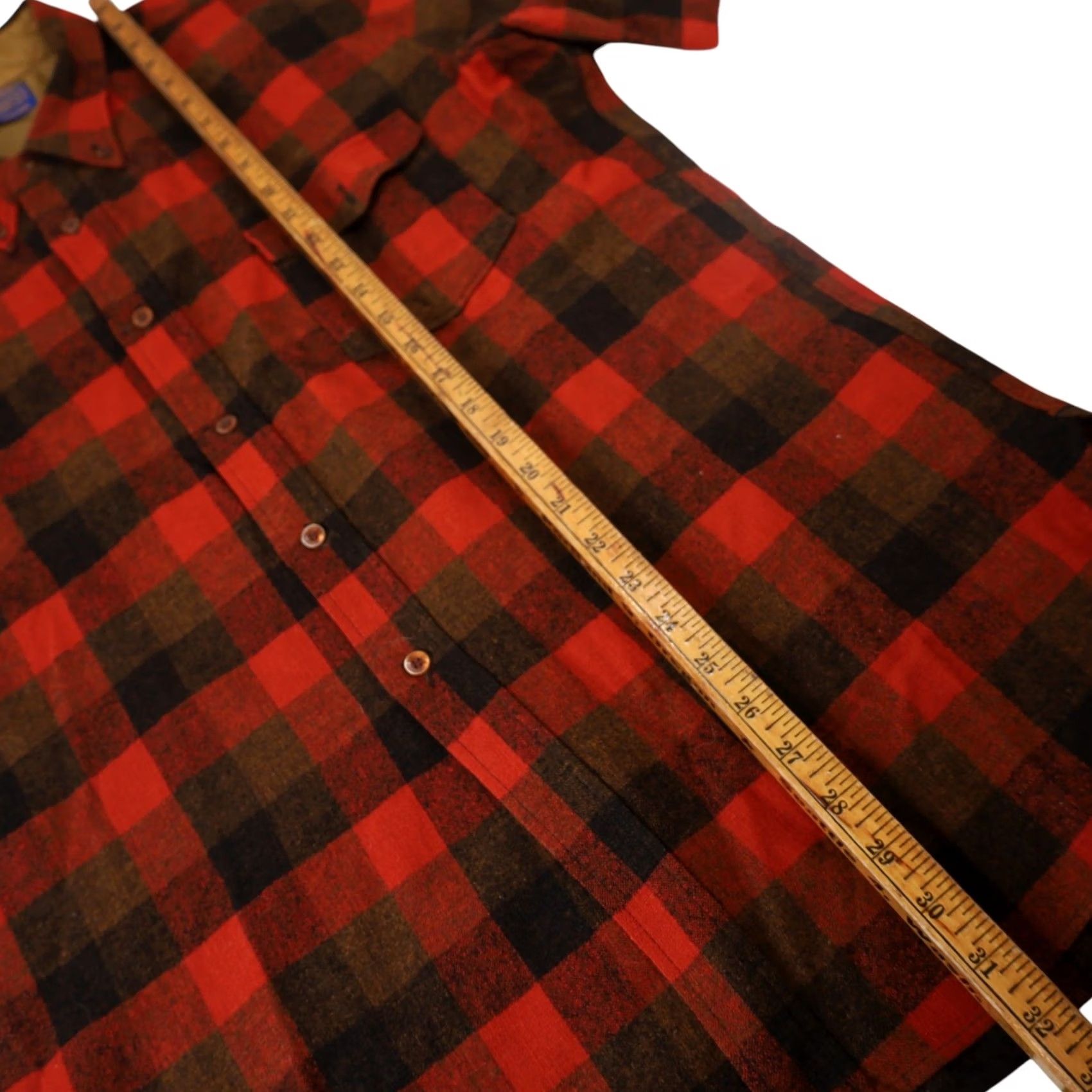 Pendleton VINTAGE Pendleton Shirt Mens XL Red Short Sleeve Button Up %100 Wool Size US XL / EU 56 / 4 - 8 Thumbnail