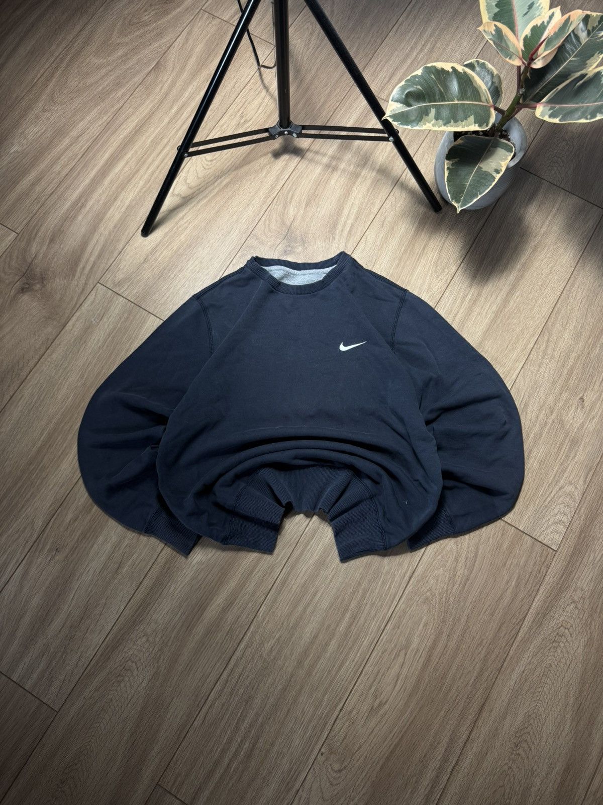 Nike 00s Nike Vintage Classic Streetwear Cover Rap Sweatshirt y2k Size US M / EU 48-50 / 2 - 1 Thumbnail