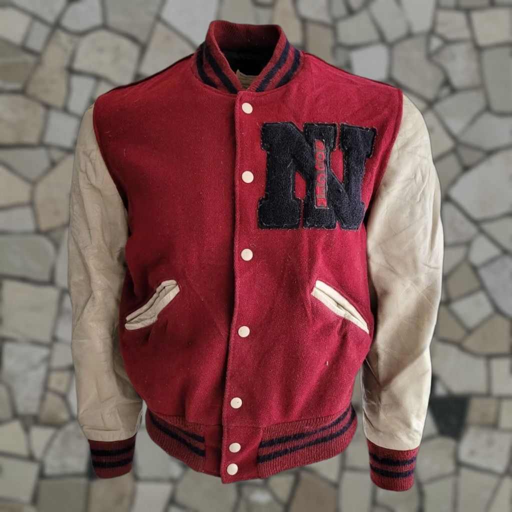 Vintage VINTAGE DeLong Varsity Jacket - Leather Wool Long Sleeve, Size S, Red Mens Vintage Imperfection Leather Wool Varsity Jacket - Size S Size US S / EU 44-46 / 1 - 1 Thumbnail