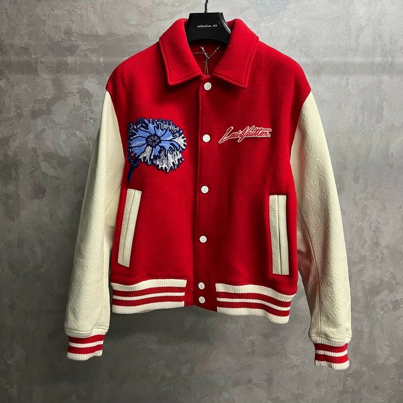 Louis Vuitton Louis Vuitton Red monogrammed embroidered baseball tunic ja Size US L / EU 52-54 / 3 - 1 Thumbnail