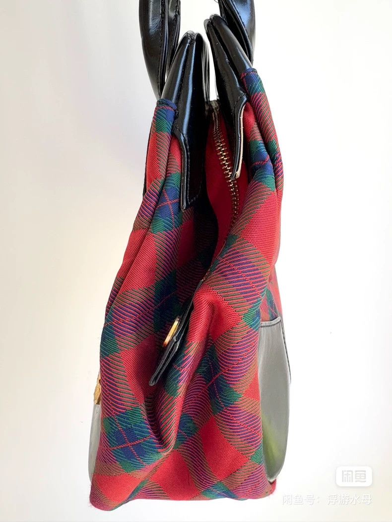 Vivienne Westwood Vivienne Westwood size os Used red checkered bowling bag ha Size ONE SIZE - 2 Thumbnail