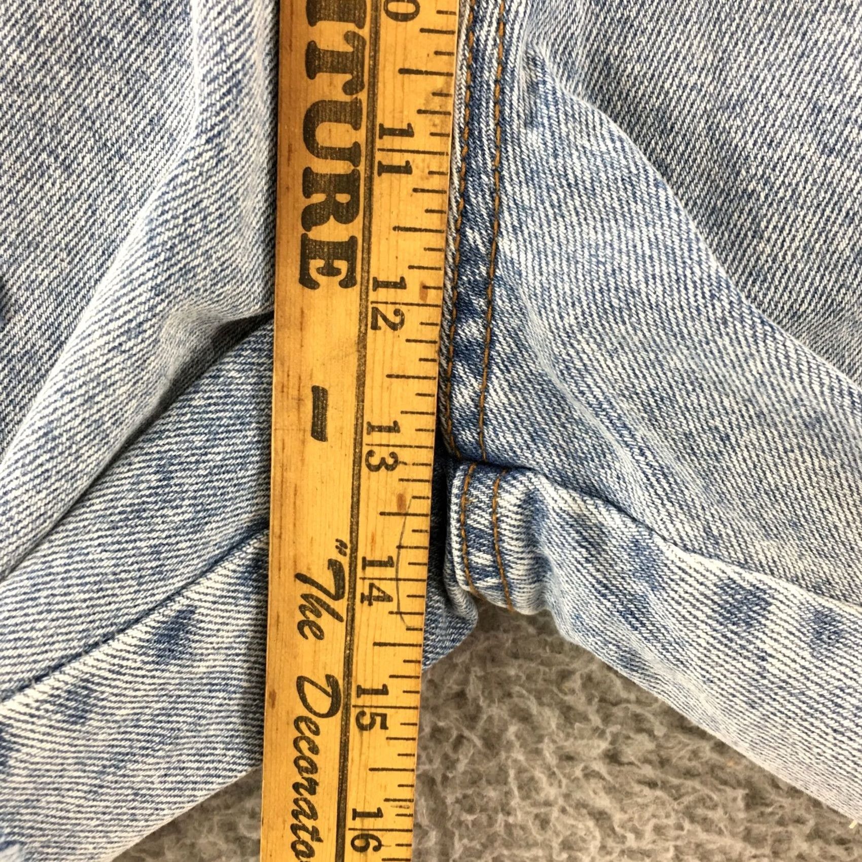 Forever 21 Forever 21 High Rise Relaxed Mom Shorts Womens 12 Blue Ripped 5 Pockets NEW Size 34" / US 12 / IT 48 - 6 Thumbnail