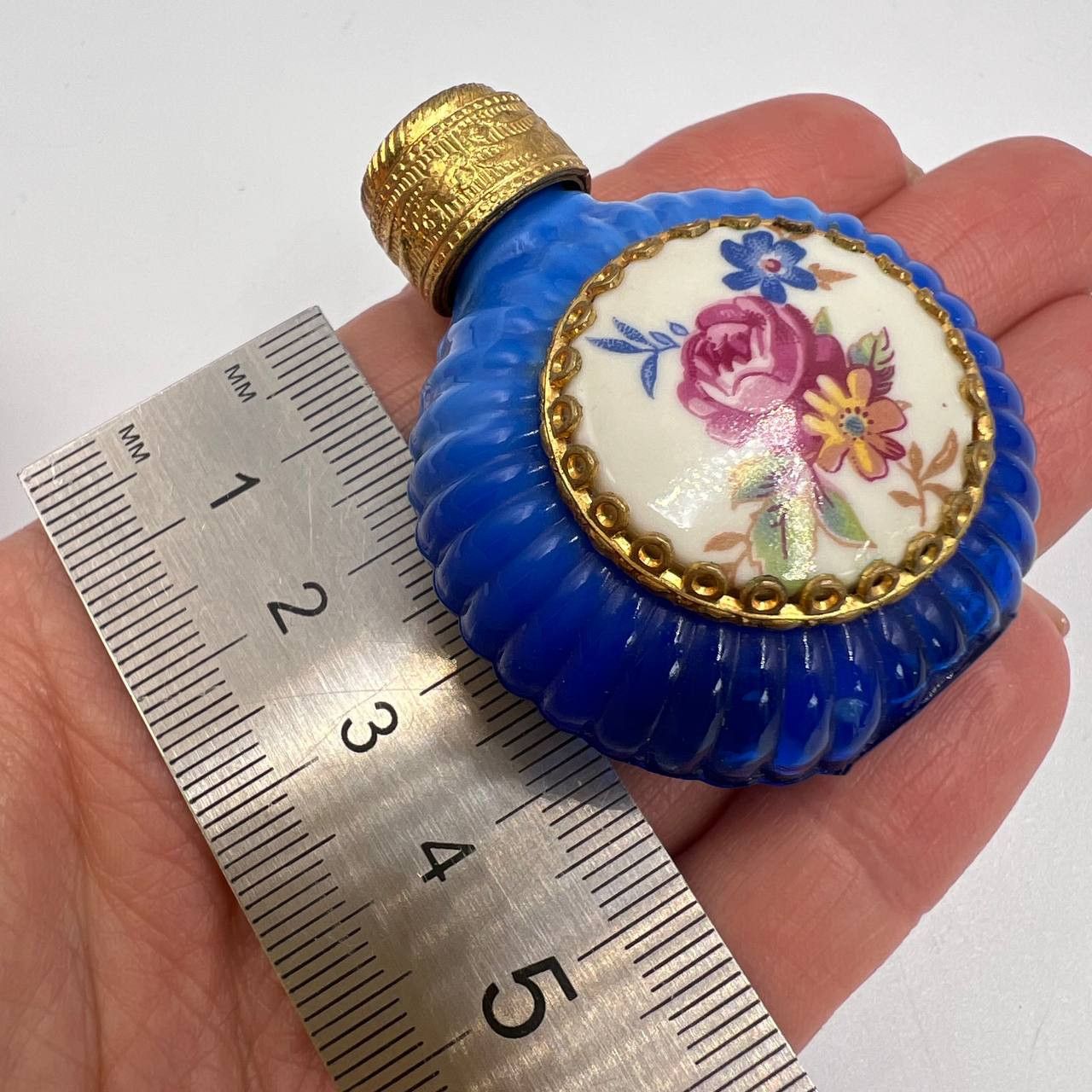 Vintage 1970s Vintage USSR Perfume Flask Flacon Bottle Size ONE SIZE - 8 Thumbnail