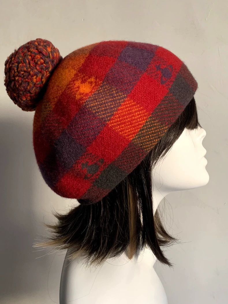 Vivienne Westwood Vivienne Westwood An old beret Size ONE SIZE - 2 Thumbnail