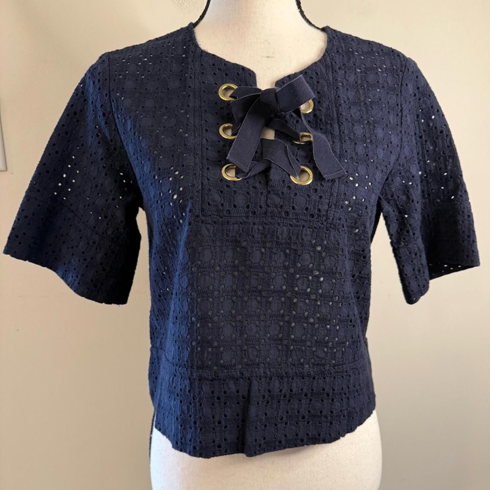 Zara Zara navy blue islet lace crop top lace up SZ SM Size S / US 4 / IT 40 - 1 Thumbnail